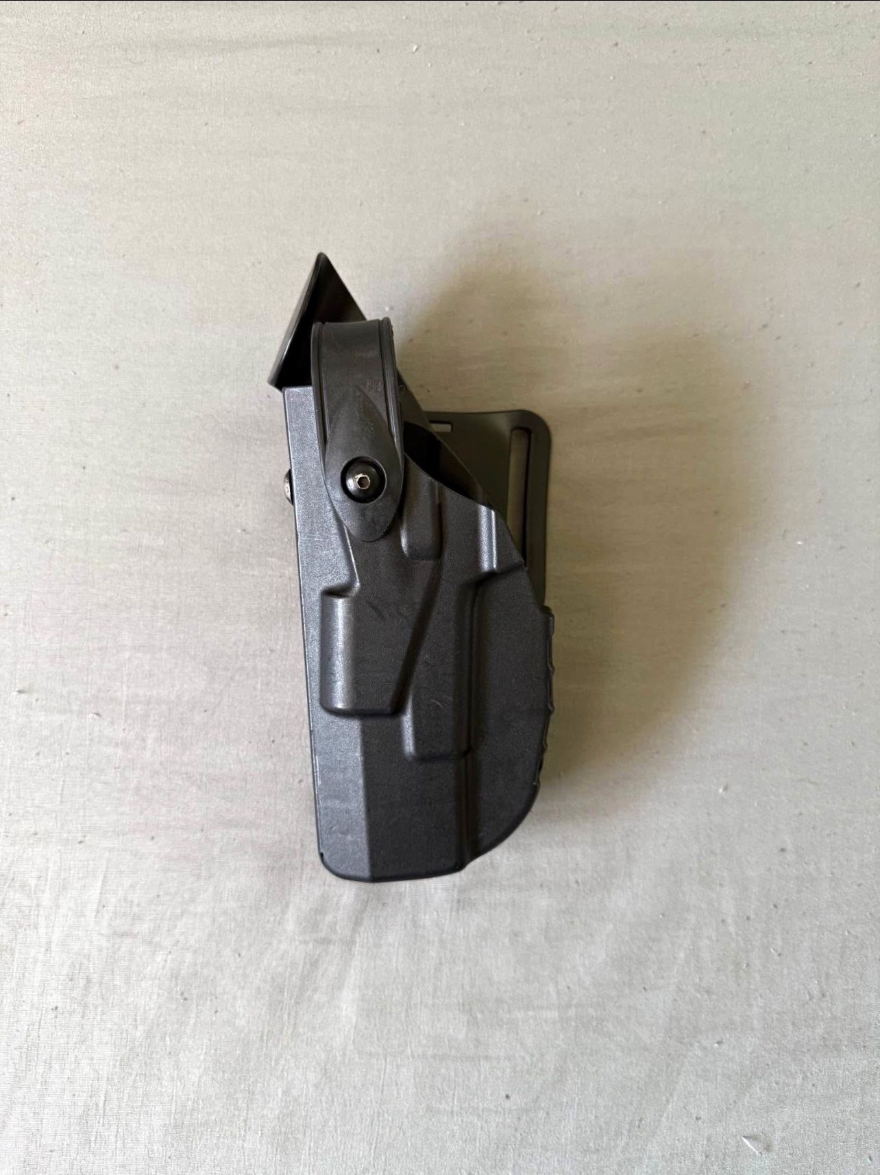 G19 Safariland 7360 7TS ALS/SLS Mid-Ride Level III Retention Holster
