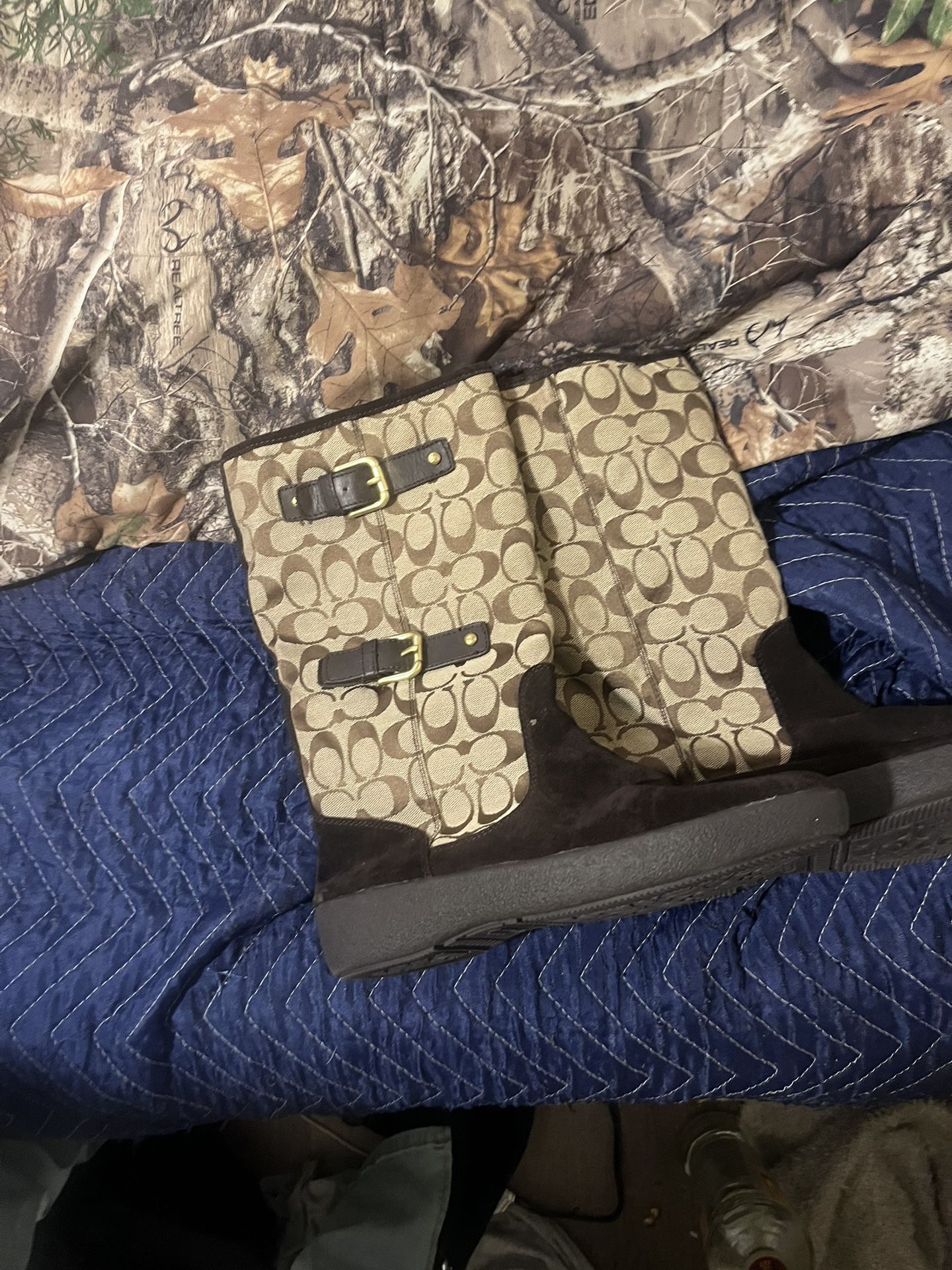 Size 9-10 Coach Boots