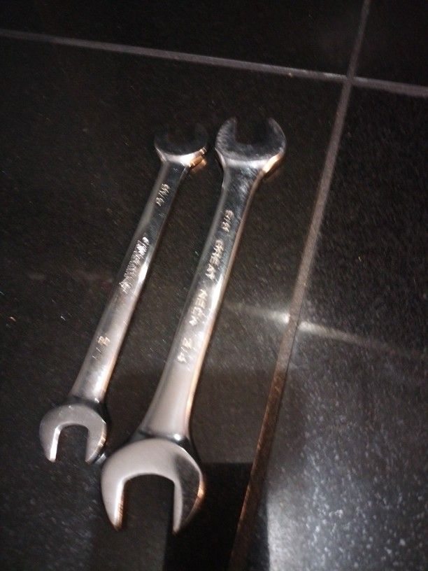 Open Wrenches One 3/4 And 5/8 Next 9/16 And 1/2 New Husky . Great Neck