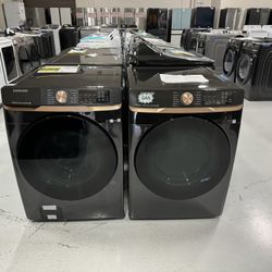 XL Washer Dryer Set Smart Black NEW 
