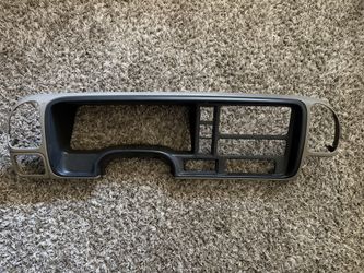 Tahoe Dash Cluster Trim 