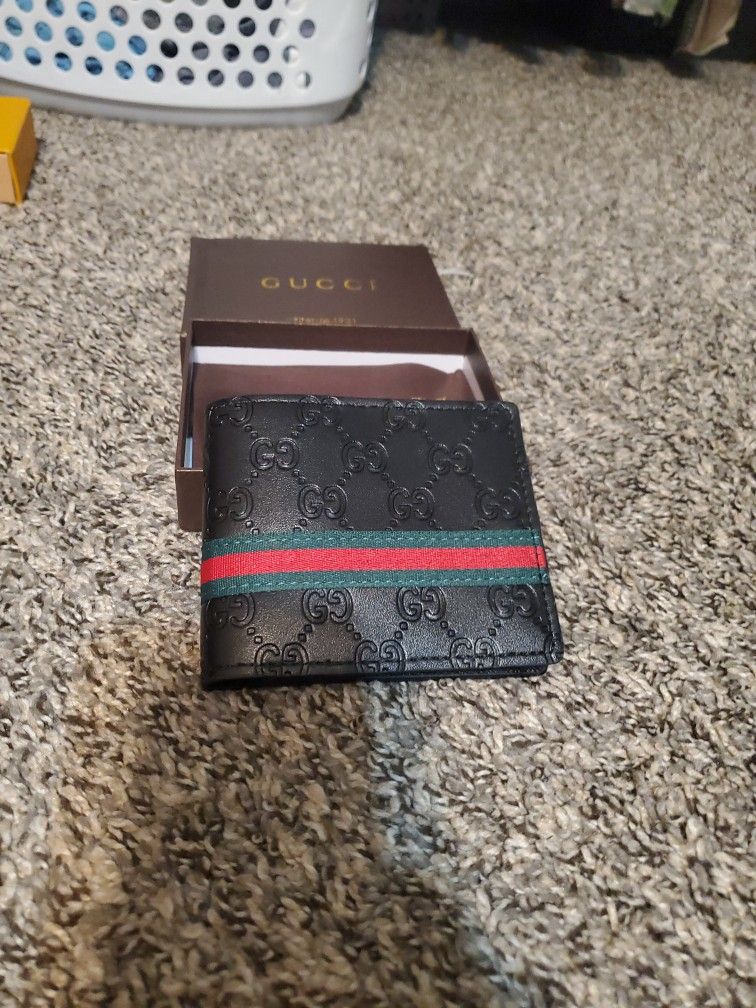 Men's Black Gucci Wallet