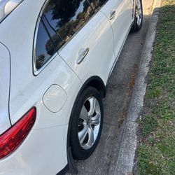 2010 Infiniti Fx35