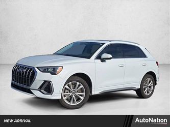 2022 Audi Q3