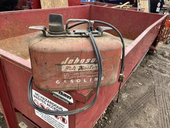 VINTAGE Johnson Mile Master Fuel Tank Outboard motor 4 gallon can 2 Hose Line -used