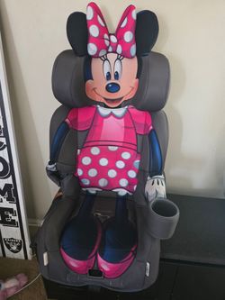 Minnie mouse carseat booster seat