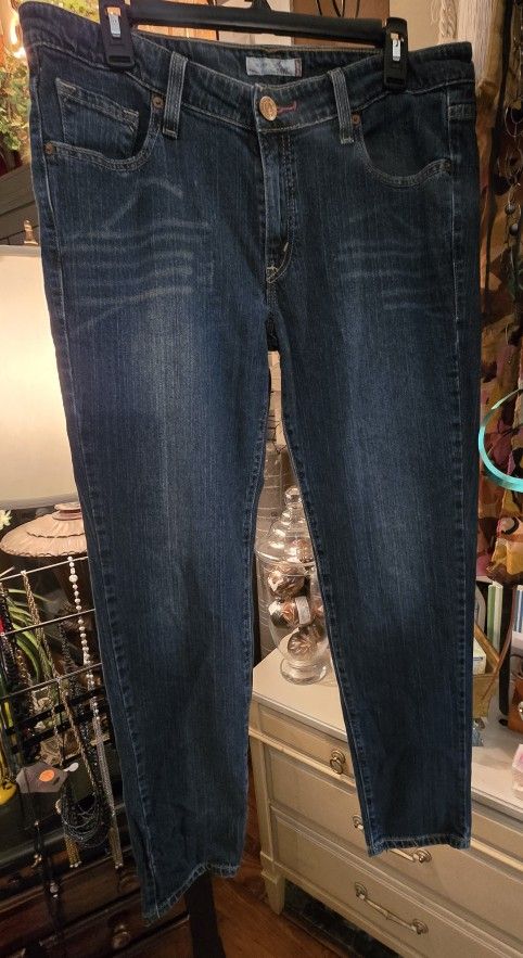 Ladies Junior 13 Levi Jeans