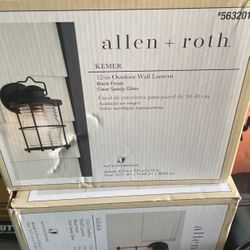 Outdoor Wall Lantern