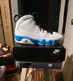 Air Jordan 9 Retro Powder Blue sz 10.5 like new $140
