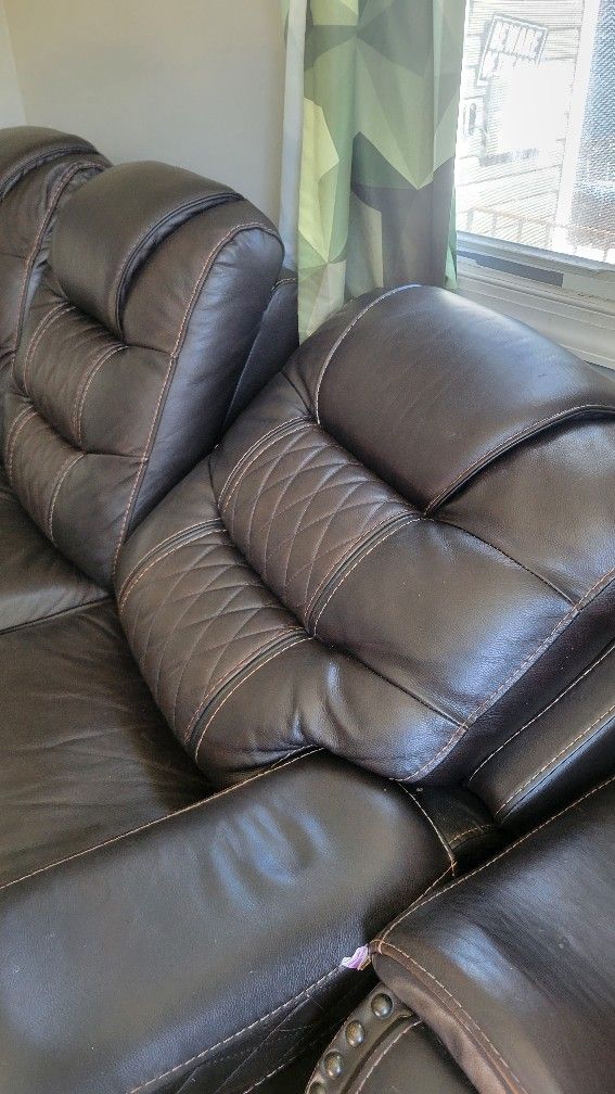 Free Couch And Chair