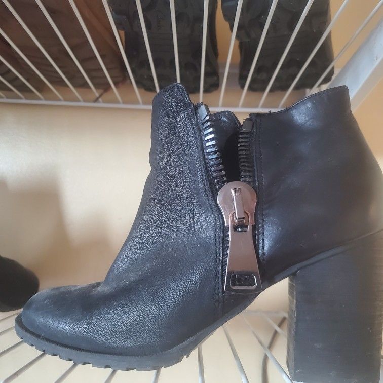 Aldo Low Cut Boot