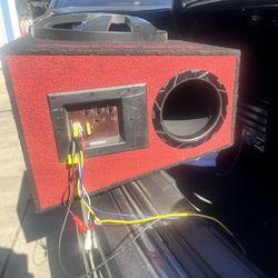 12 inch pioneer subwoofer built-in amp 1300 W max