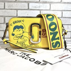 Marc Jacob’s Snoopy Snapshot Crossbody Bag Limited Edition 