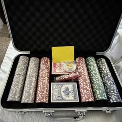 Brand New Poker Chip Set ♥️ ♣️ ♦️ 