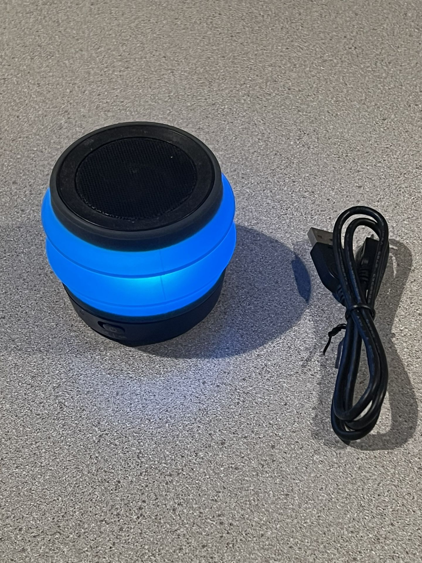 iHome RGB Bluetooth Speaker Works With iPhone, Android, Computer