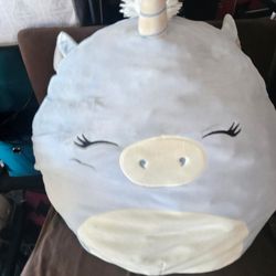 Large Squishmallows 