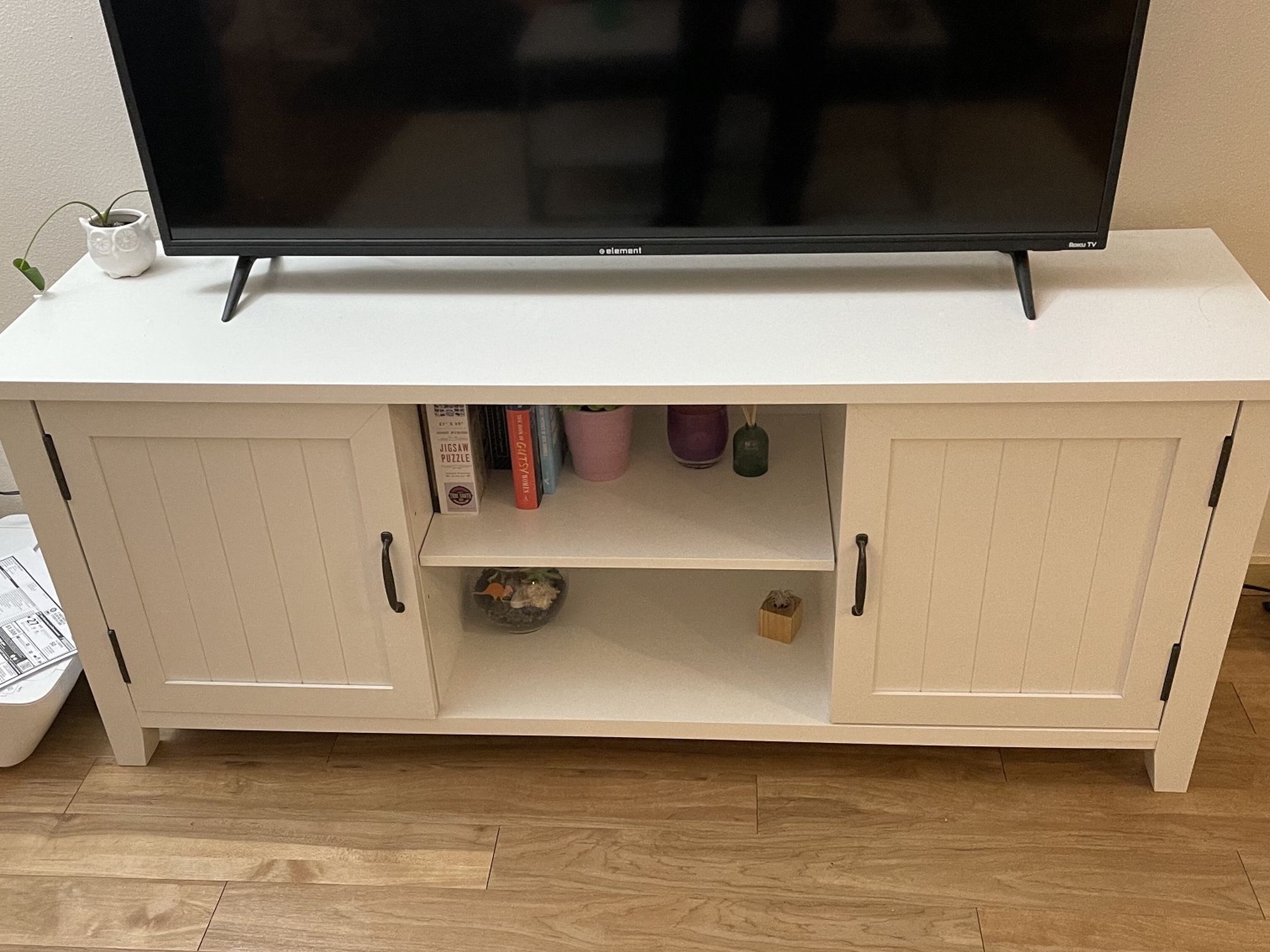 58” TV stand