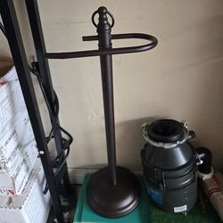 Toilet Paper Holder - Solid Metal