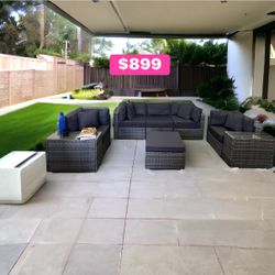 New inbox patio set with cushions (we finance and deliver)