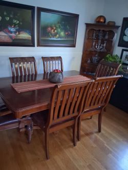 Wood Dining Table & Chair Set