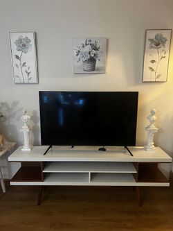 Full entertainment and tv $390