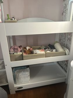 Graco Changing Table