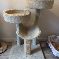 Sturdy Cat Tree