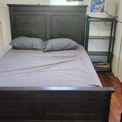 Queen Bed