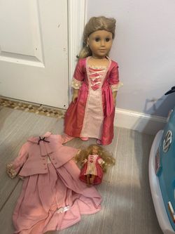 American girl Elizabeth and outfit