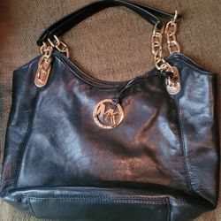 Michael Kors Lilly Handbag