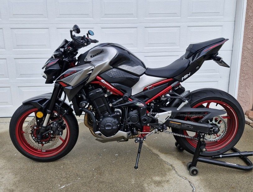 2023 Kawasaki Z900 abs