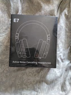 Silensys. noise Cancelling Headphones