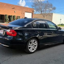 2006 BMW 325i