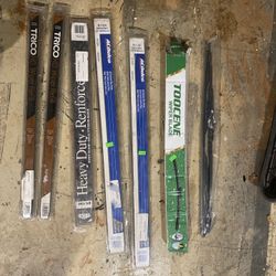 windshield wipers