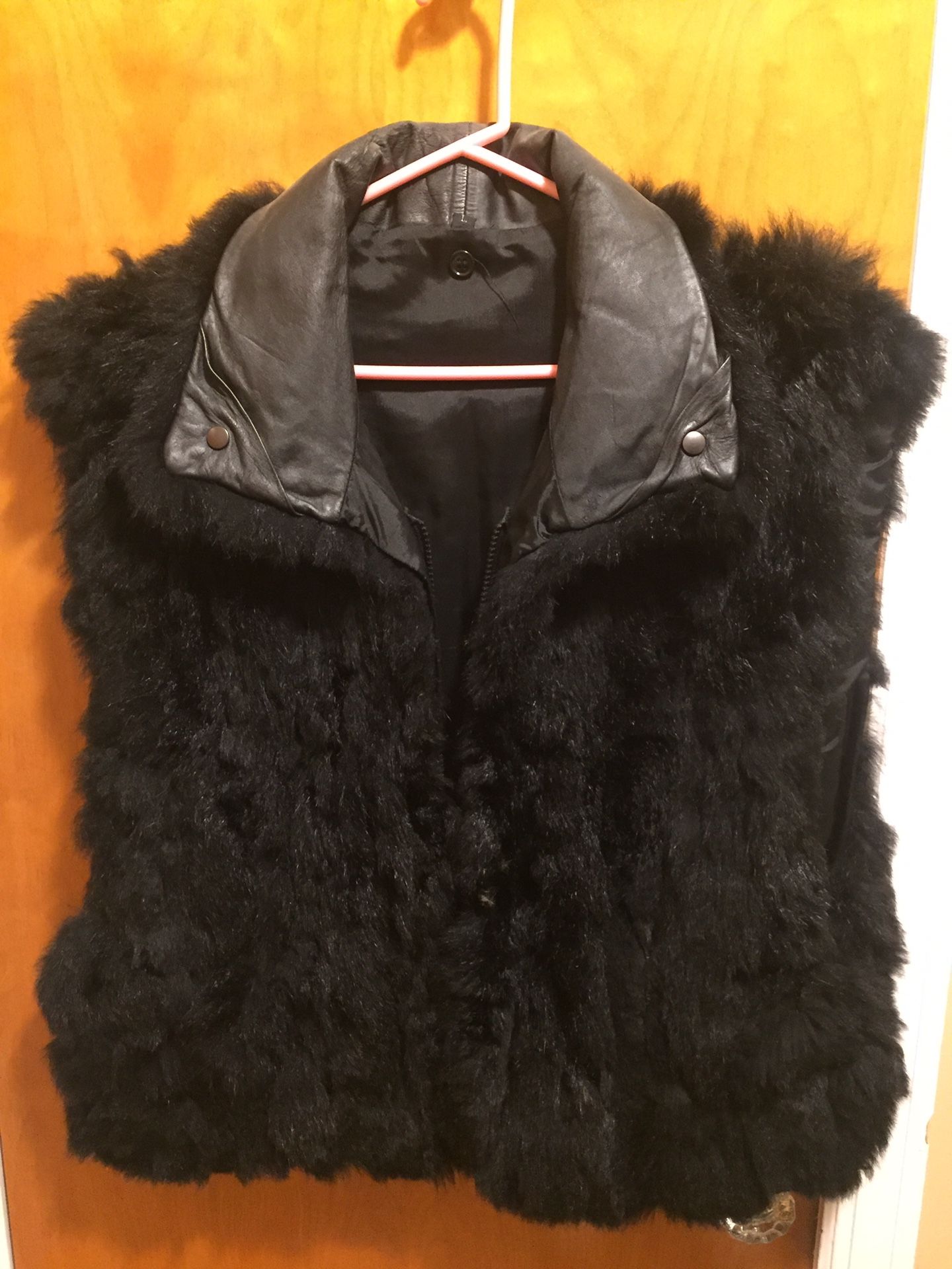 Fur vest