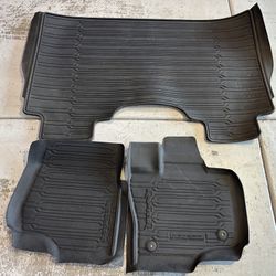 Ford 2015–2020 Crew Cab All‑Weather Tray Floor Mat