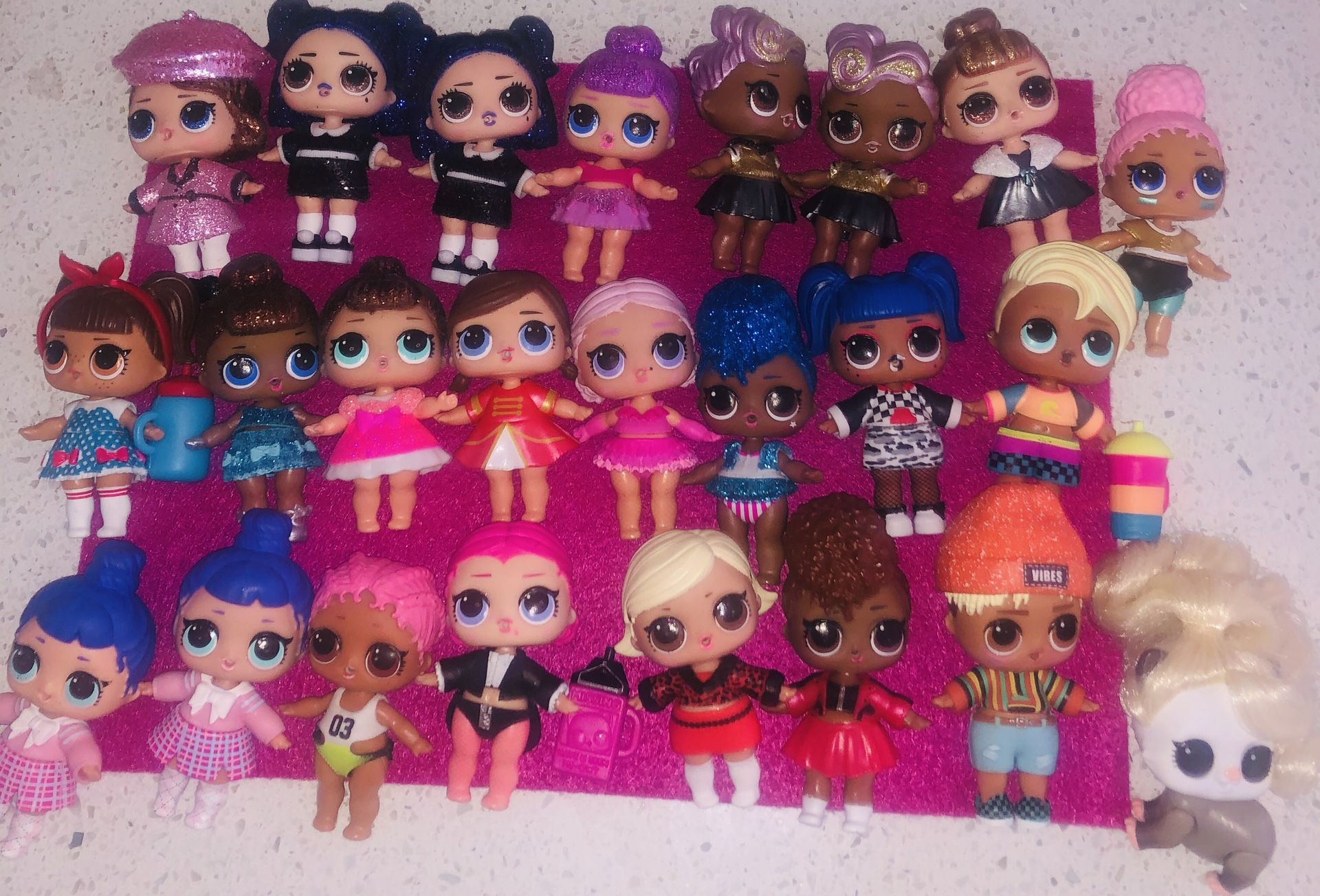 Lol surprise dolls GUC / incomplete/ 5 to 10 each