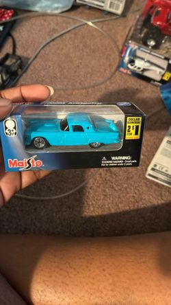 Toy car