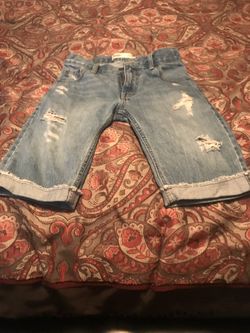 Size 12 Levi shorts