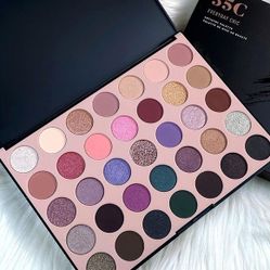 MORPHE 35C Everyday Chic Artistry Palette