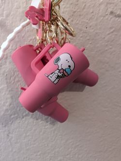 Snoopy tumbler keychains