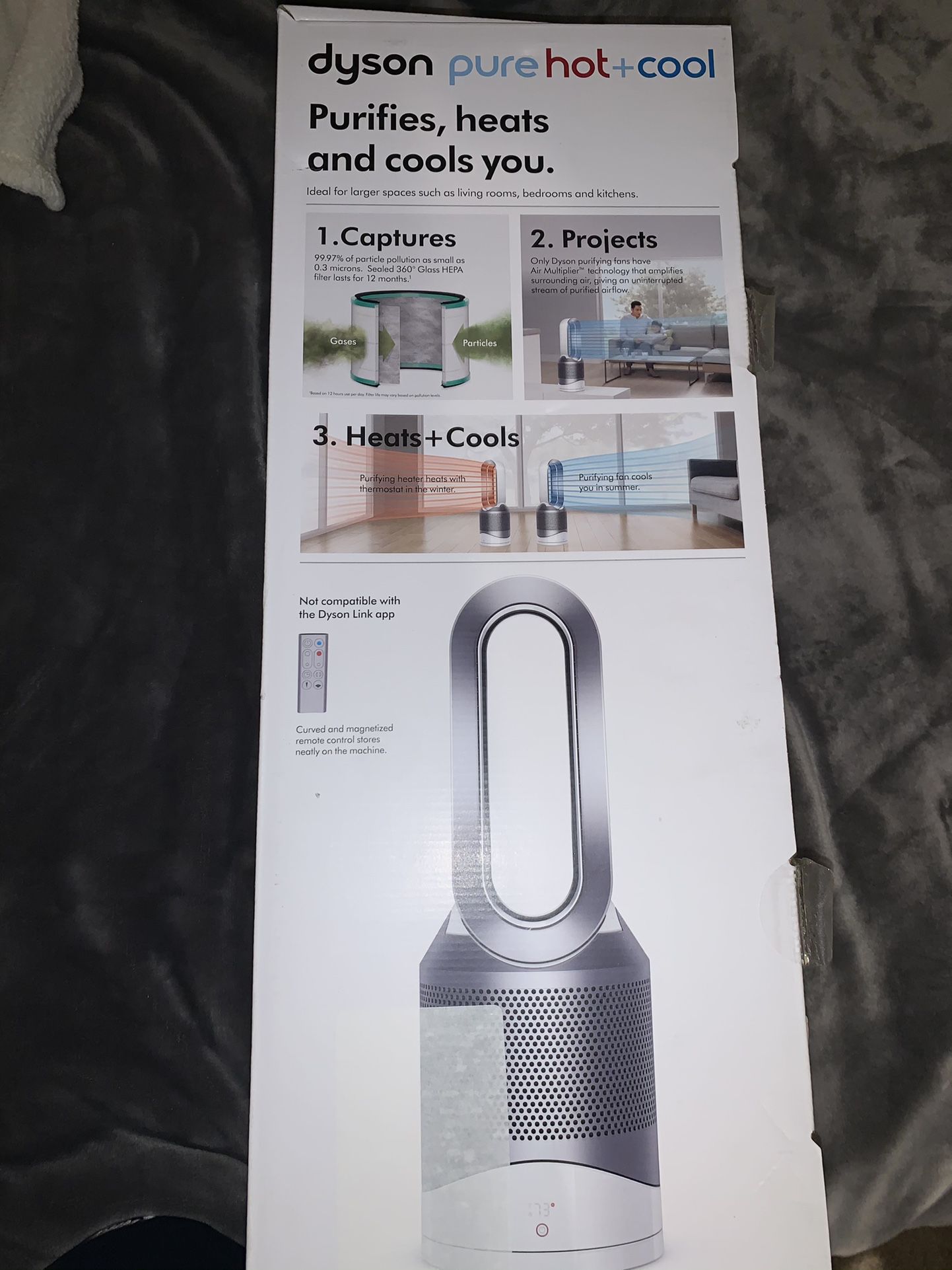 Dyson pure hot and cold also purifies