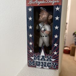 2022 Max Muncy Bobblehead