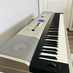 Yamaha Keyboard YPG -535