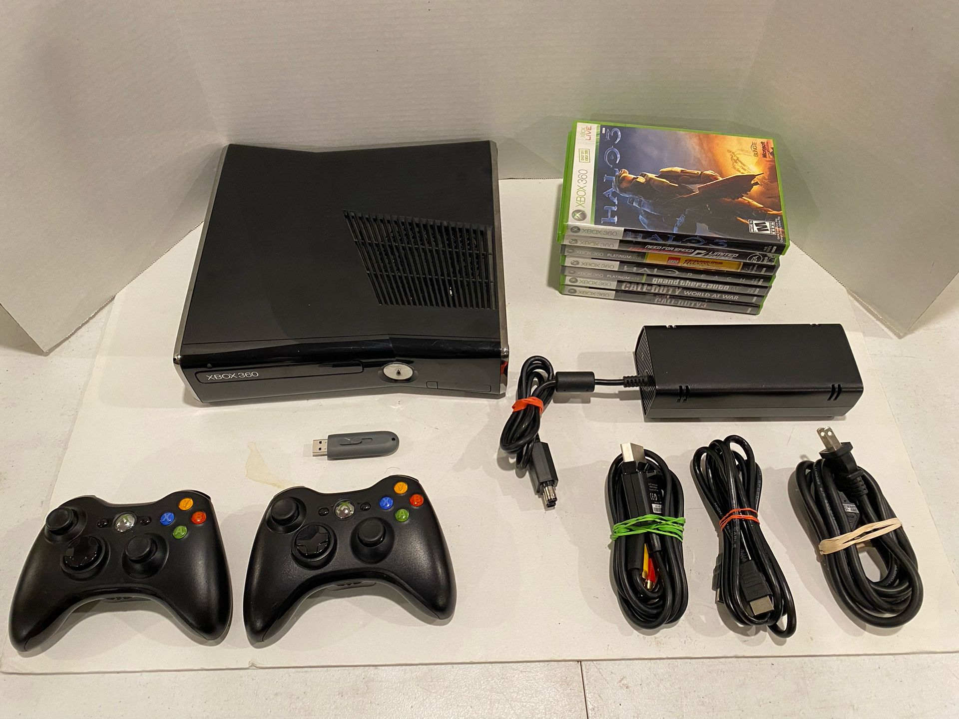 Xbox 360 Slim Bundle With 2 OEM Controllers And 7 Games 