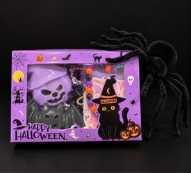 Halloween Gift Boxes 🎃👻 | Spooky Basket, Handmade Soap, Fuzzy Socks & Halloween Goodies