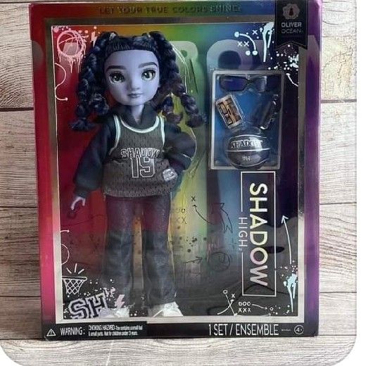 Shadow High Oliver Ocean Rainbow High Fashion Doll with Accessories