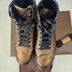 Gucci Men's Brown Hight Top Sneakers 