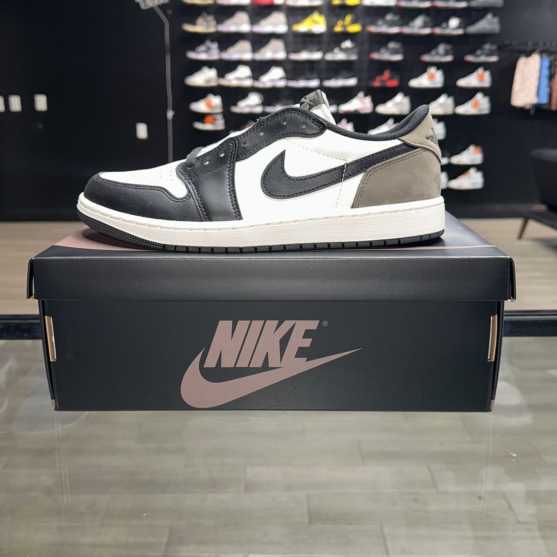 Jordan 1 Low Mocha ☕️
