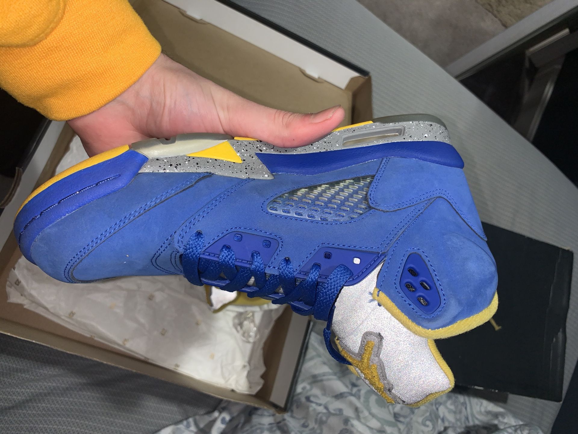 Jordan 5 Laney Size 7y